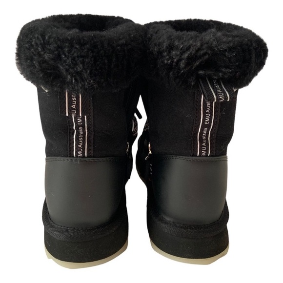EMU Australia Blurred
Black / Australian sheepskin / Women's Boots / New in Box. - Picture 7 of 16